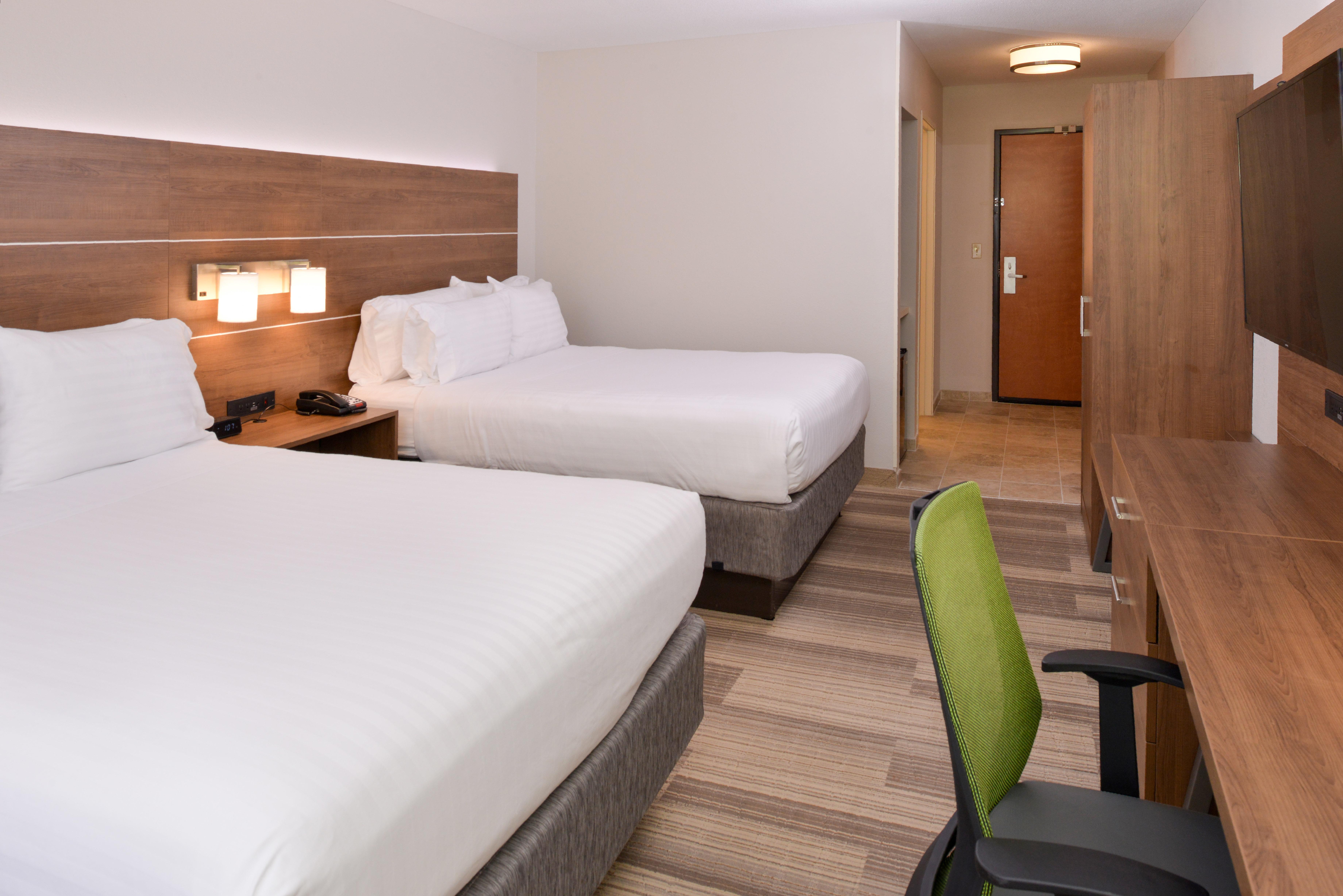 Holiday Inn Express Mineral Wells By Ihg Parkersburg Exterior foto