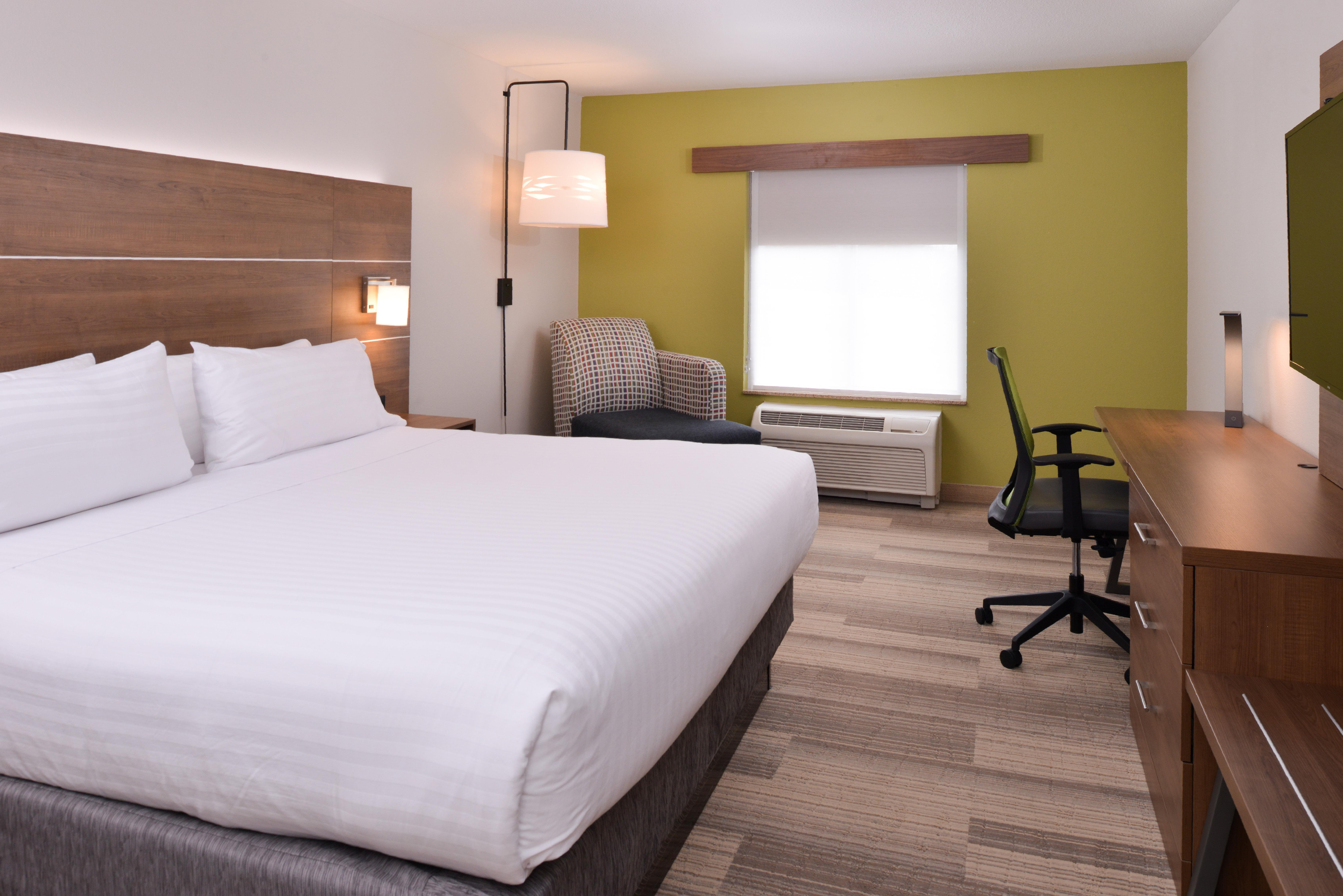 Holiday Inn Express Mineral Wells By Ihg Parkersburg Exterior foto