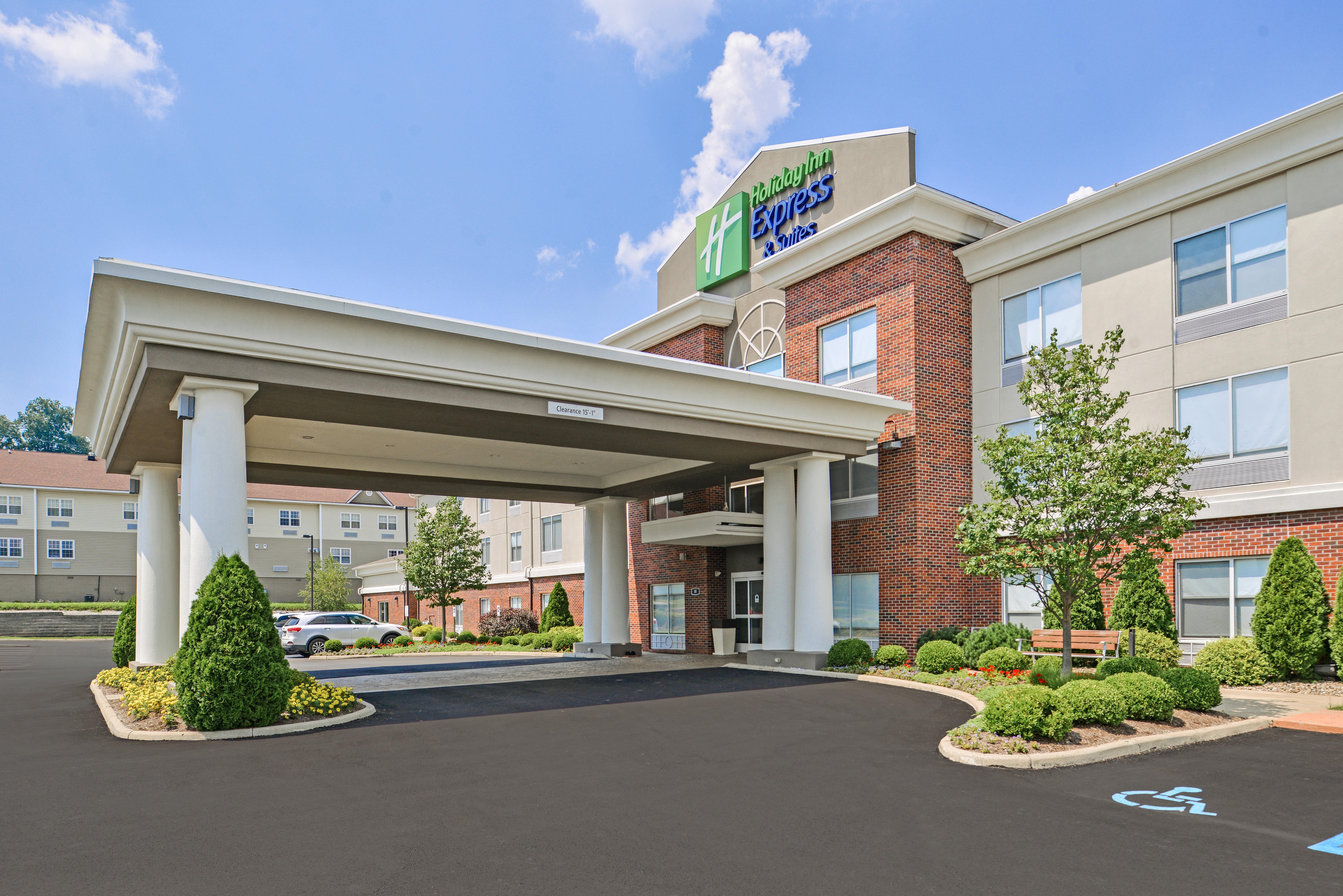 Holiday Inn Express Mineral Wells By Ihg Parkersburg Exterior foto